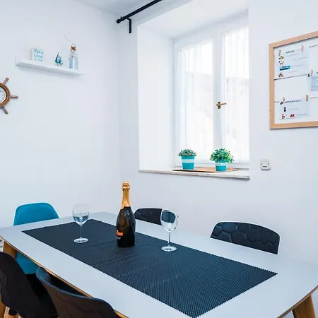 Sol-1 In Old Part Of Centar Split